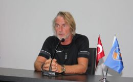 Riekerink: Gençleri izliyor ve onları keşfediyoruz