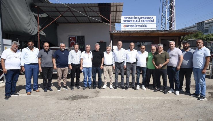 BAŞKAN YAPAR, ANTAKYA SEBZE HALİ’Nİ ZİYARET ETTİ