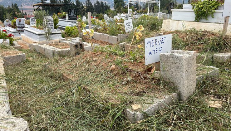 DEPREMDE KAYBOLAN KIZIN BULUNDUĞU MEZARA İSMİ YAZILDI