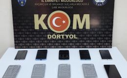 ERZİN’DE 10 KAÇAK CEP TELEFONU ELE GEÇİRİLDİ  