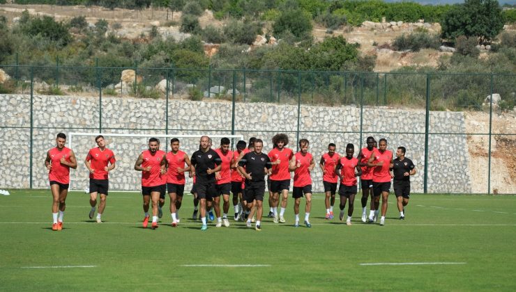 HATAYSPOR’DA ALANYA MAÇI HAZIRLIKLARI SÜRDÜ