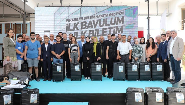 7300 ÖĞRENCİYE İLK BAVULU İLK BİLETİ HBB’DEN