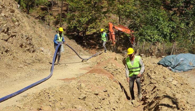 HASSA’DA ALTYAPI YENİLEME ÇALIŞMALARI SÜRÜYOR