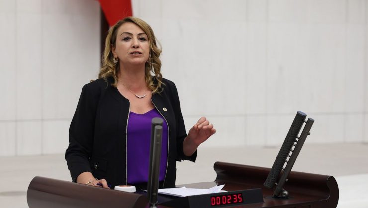 KARA: “KUMLU’NUN KADERİNETERK EDİLMESİNE İZİN VERMEYECEĞİZ”