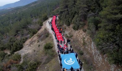 HATAY SARIKAMIŞ ŞEHİTLERİ İÇİN YÜRÜDÜ