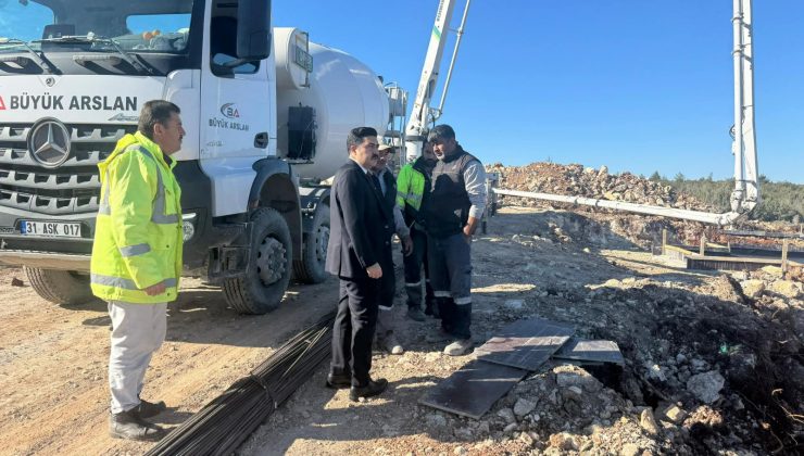 KAYMAKAM YAZICI, KÖY KONAĞI İNŞAATLARINI YERİNDE İNCELEDİ